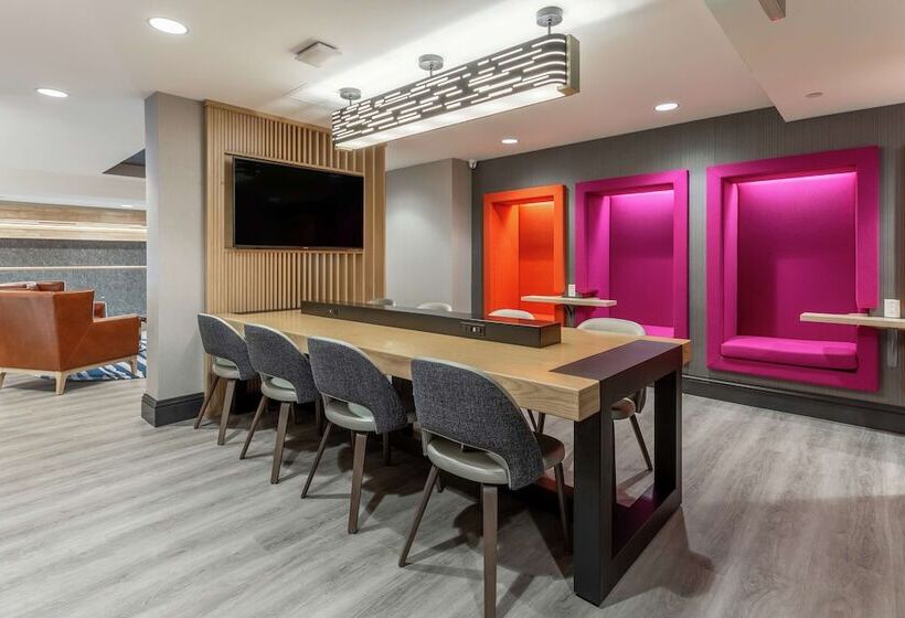 בית מלון כפרי Hampton Inn Oakland Downtown City Center