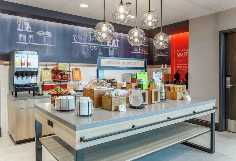 فندق Hampton Inn Oakland Downtown City Center