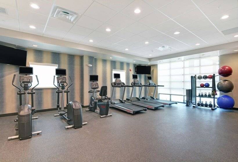 בית מלון כפרי Home2 Suites By Hilton Bettendorf Quad Cities