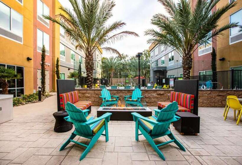 فندق Home2 Suites By Hilton Carlsbad