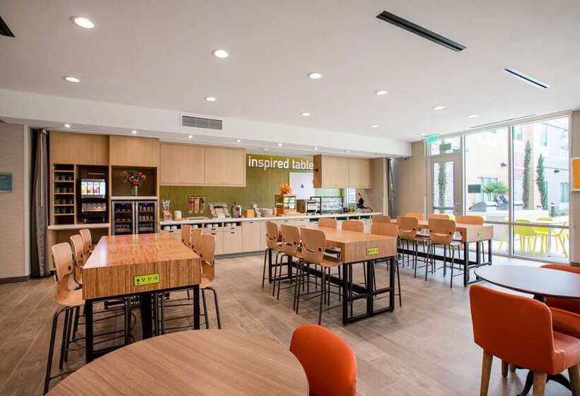 فندق Home2 Suites By Hilton Carlsbad