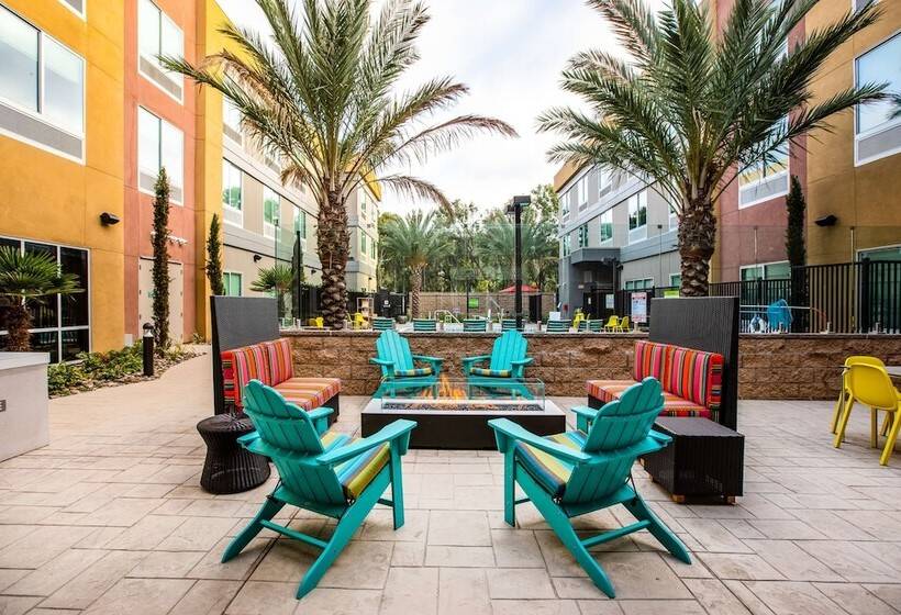 فندق Home2 Suites By Hilton Carlsbad
