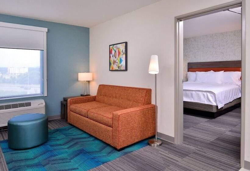 هتل Home2 Suites By Hilton Portland Airport Or
