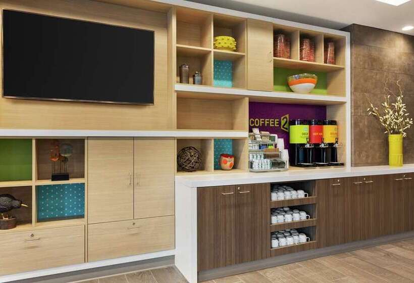 هتل Home2 Suites By Hilton Portland Airport Or