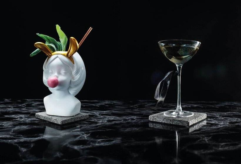 هتل Indigo Dubai Downtown, An Ihg