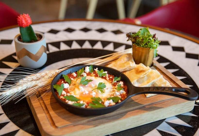 هتل Indigo Dubai Downtown, An Ihg