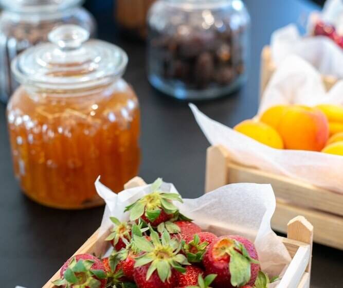 בית מלון כפרי Kallos Imar Boutique