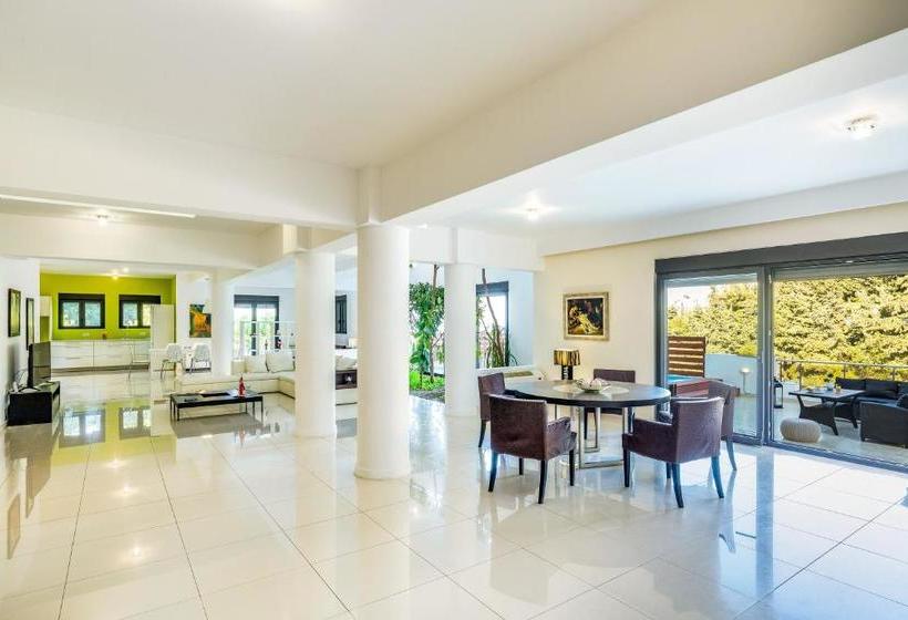 فندق Melia Villa