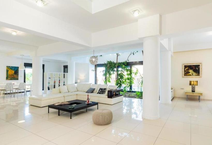 فندق Melia Villa