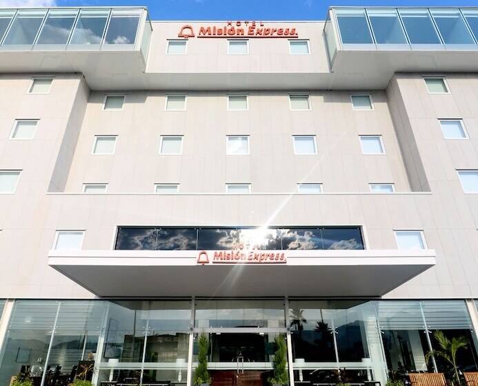ホテル Misión Express San Juan Del Río