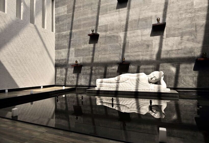 酒店 Radisson Blu Plaza Resort & Convention Centre Karjat