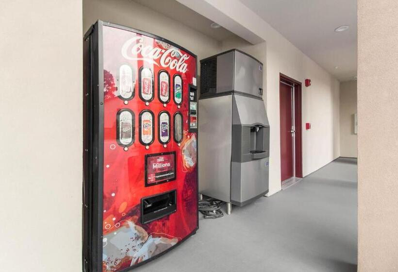 Отель Red Roof Inn Houston  Willowbrook