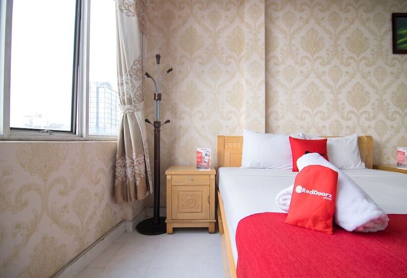 هتل Reddoorz @ Pham Ngu Lao Street 4