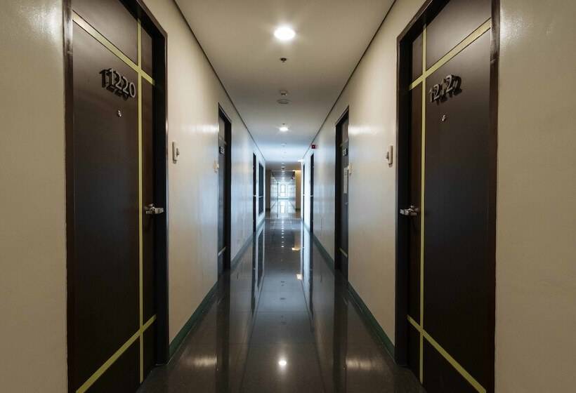 호텔 Reddoorz Premium Near Mrt North Avenue Station