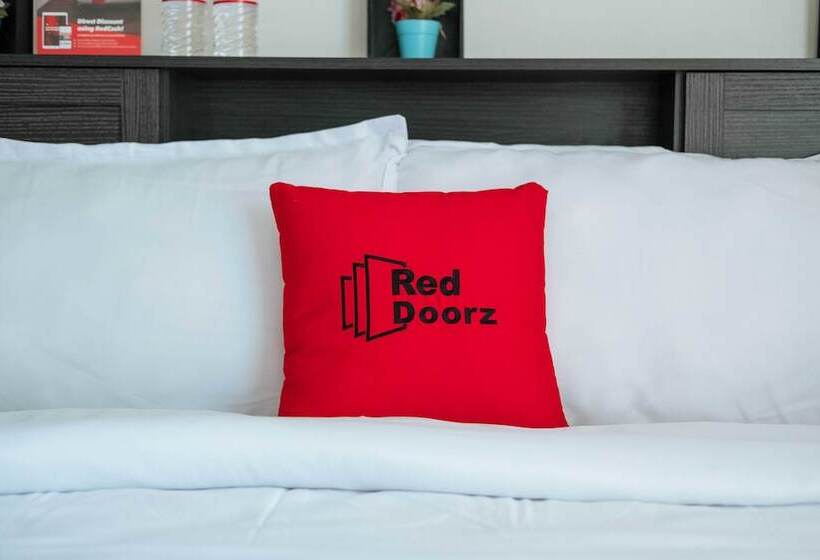 호텔 Reddoorz Premium Near Mrt North Avenue Station