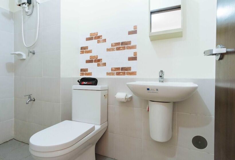 호텔 Reddoorz Premium Near Mrt North Avenue Station