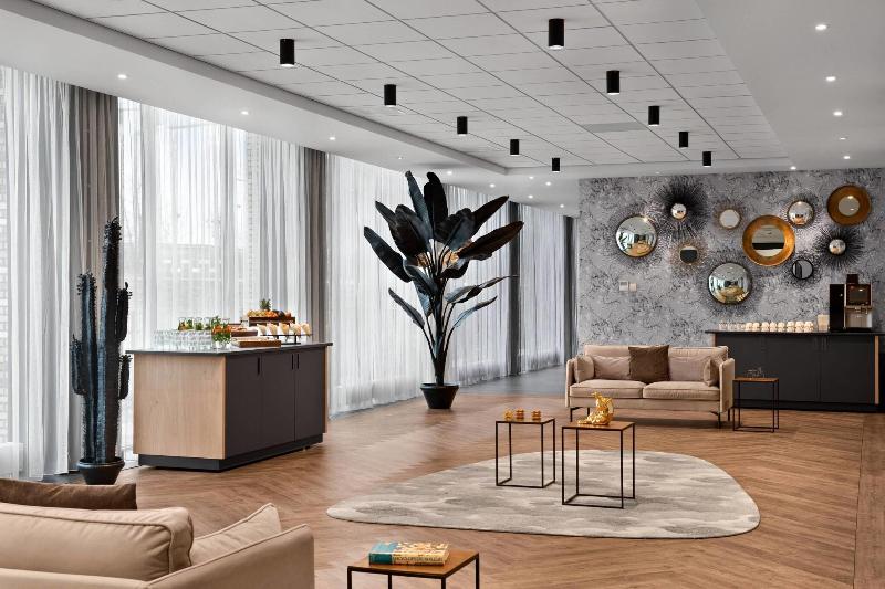 호텔 Renaissance Amsterdam Schiphol Airport