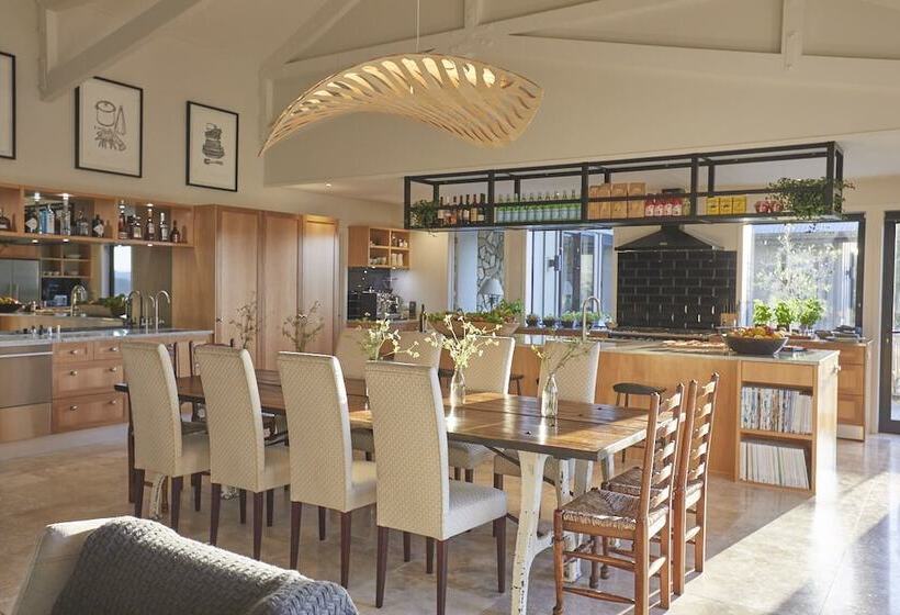 בית מלון כפרי Te Arai Lodge