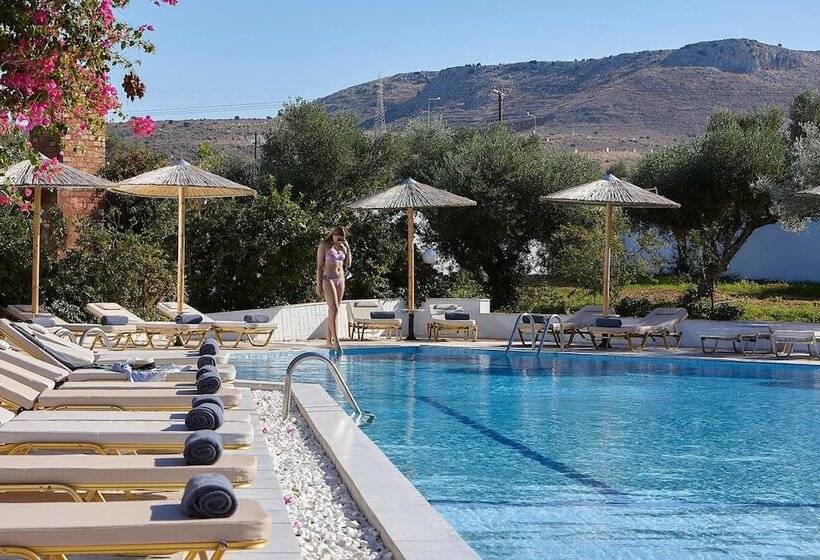 فندق Vasia Royal