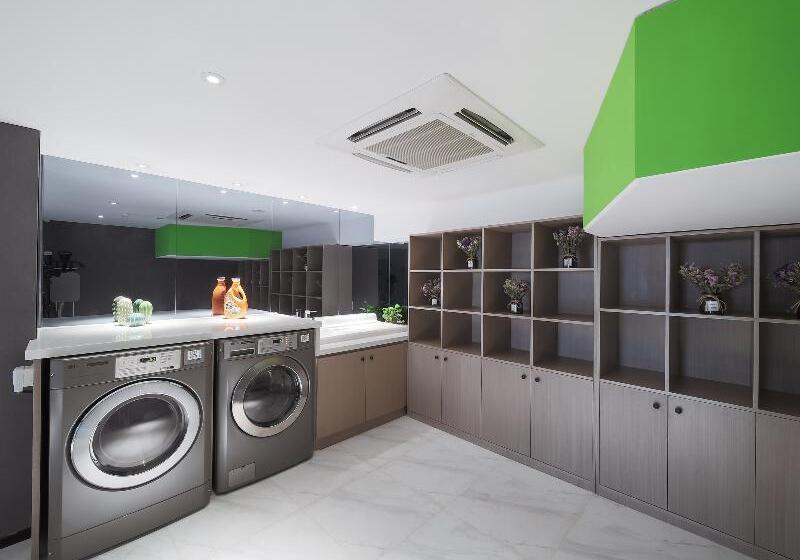 Ibis Styles Hotel Nanjing South Railway Station North Square