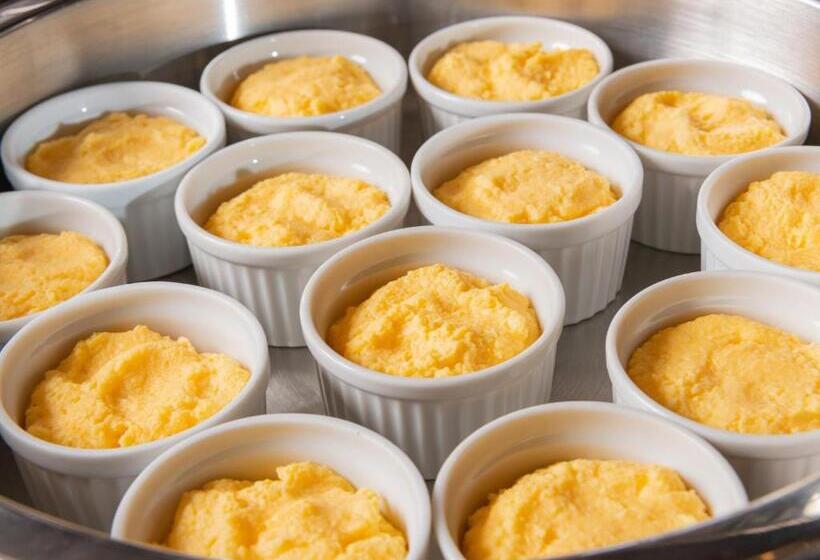 فندق Alpico Plaza