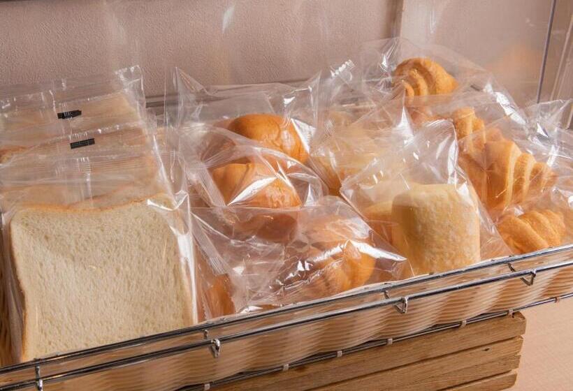 فندق Alpico Plaza