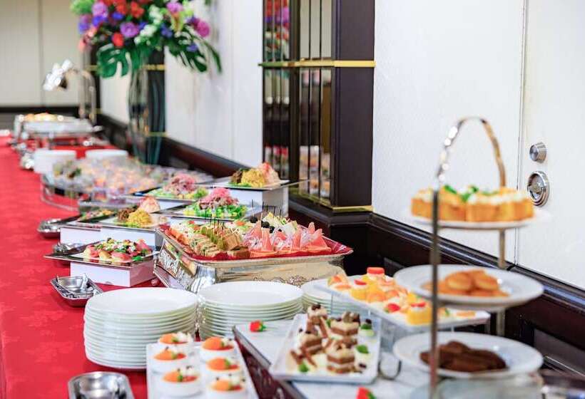 Отель Ana Crowne Plaza Osaka, An Ihg