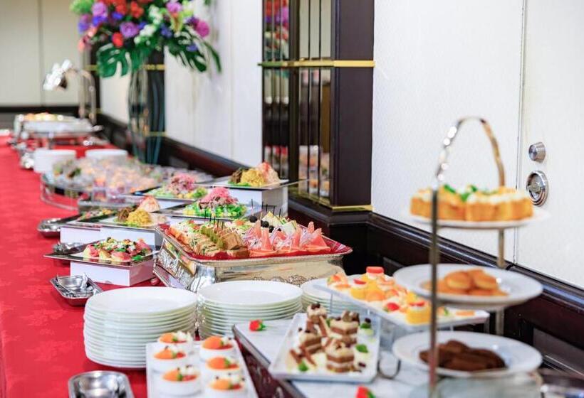 Отель Ana Crowne Plaza Osaka, An Ihg