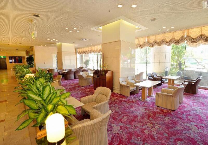 Отель Crown Palais Hamamatsu