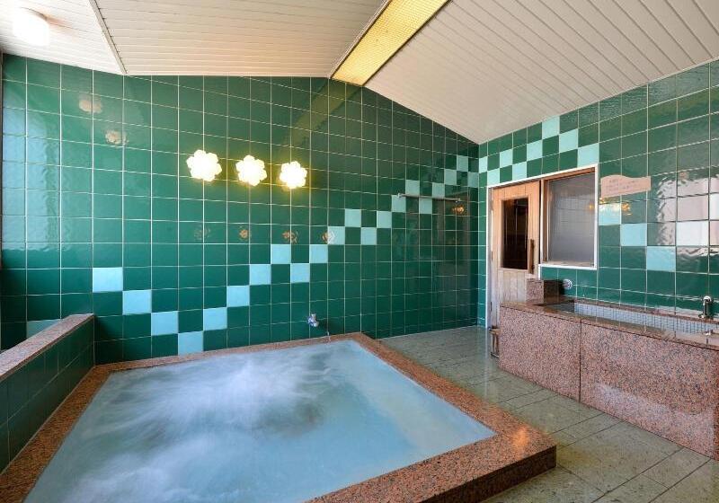 Отель Crown Palais Hamamatsu