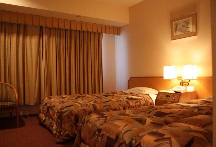 Отель Crown Palais Hamamatsu