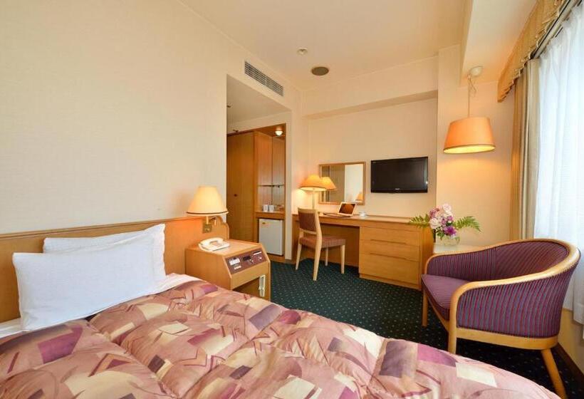 Отель Crown Palais Hamamatsu