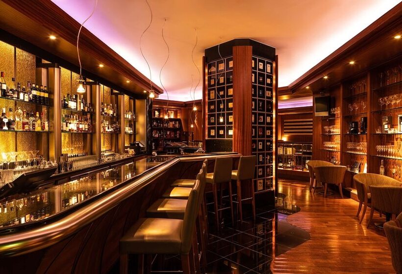 فندق Grand Hyatt Fukuoka