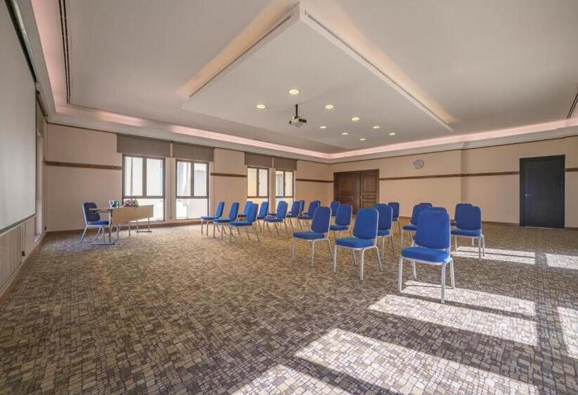 هتل Grand Tala Bay Resort, Aqaba