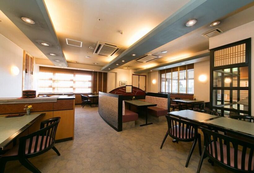 هتل Green Park Suzuka