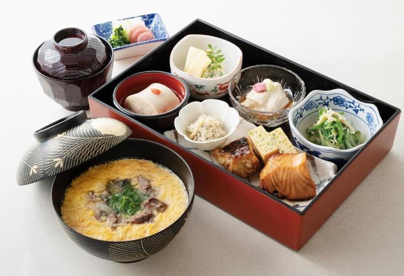 Отель Hankyu International