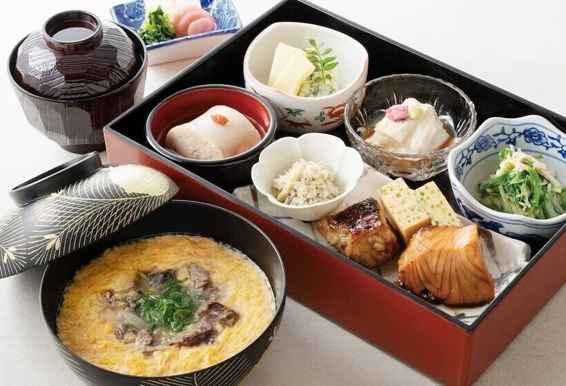 Отель Hankyu International