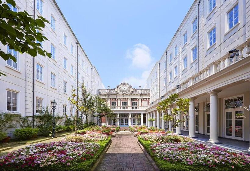 هتل Amsterdam Huis Ten Bosch