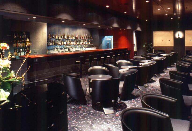 酒店 New Hankyu Osaka