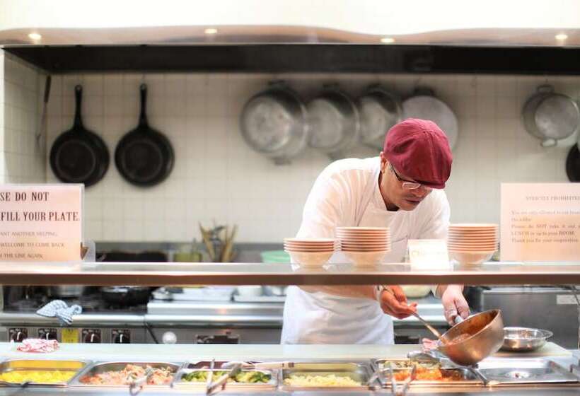 בית מלון כפרי New  Yokosuka