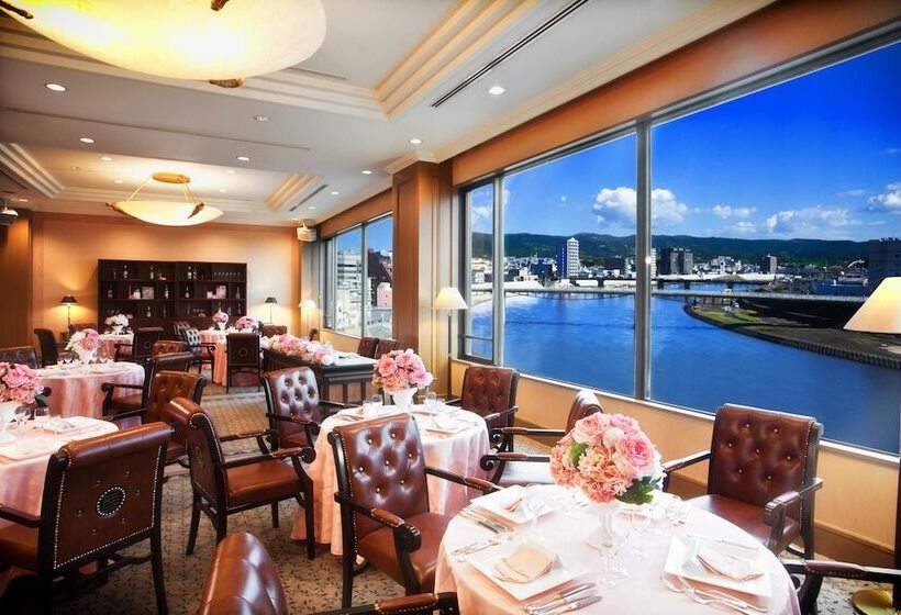 ホテル Numazu Riverside