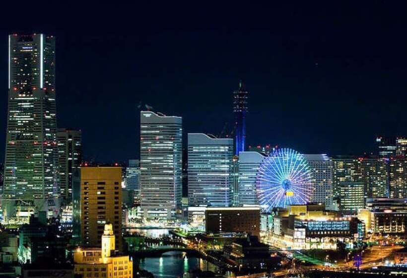 בית מלון כפרי Plumm