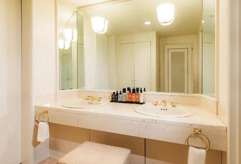 Sapporo View Hotel Odori Park