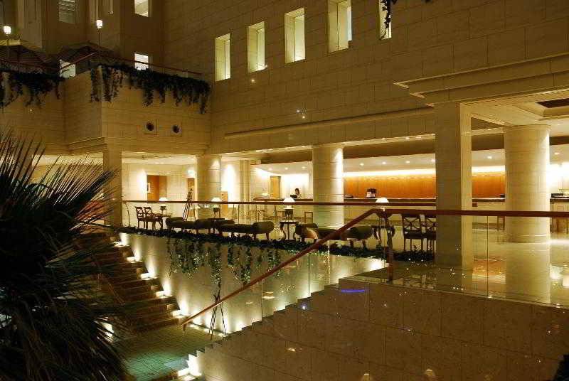 בית מלון כפרי Sheraton Grande Ocean Resort