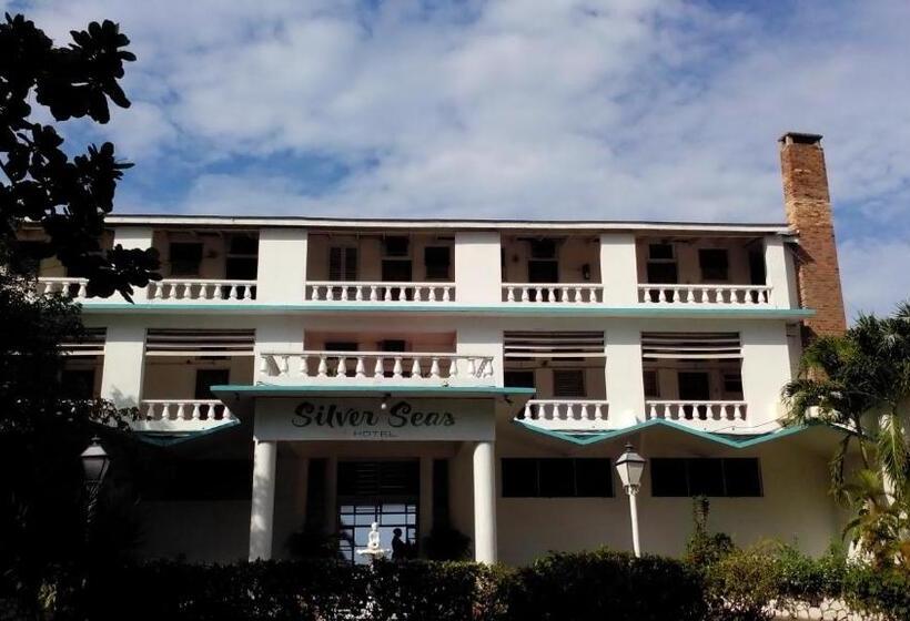 هتل Silver Seas