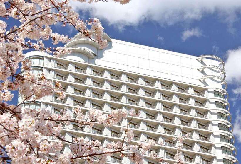 The Yokohama Bay Hotel Tokyu