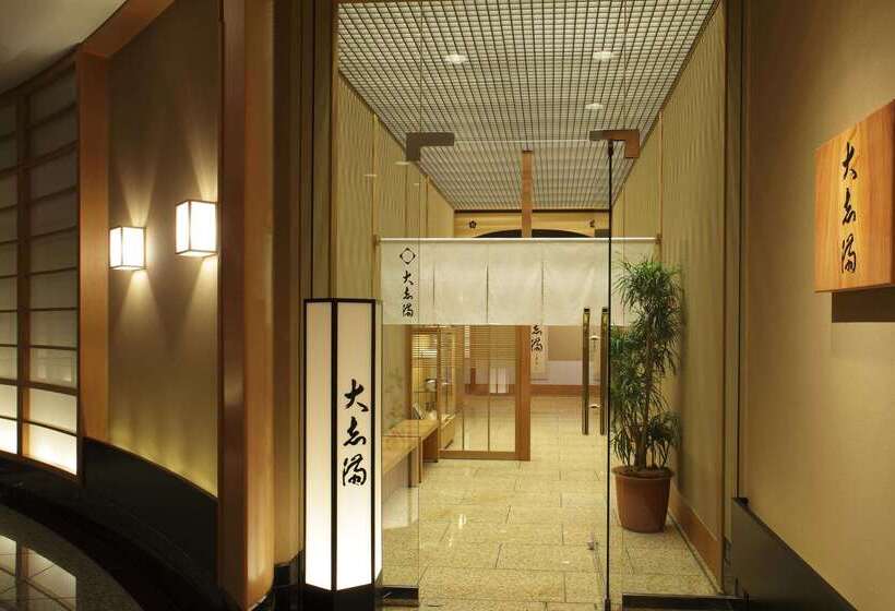 The Yokohama Bay Hotel Tokyu