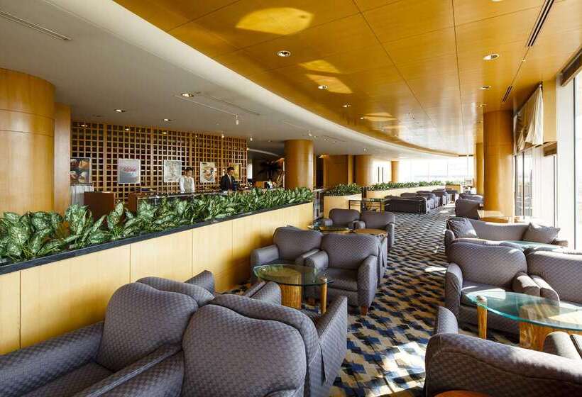 The Yokohama Bay Hotel Tokyu