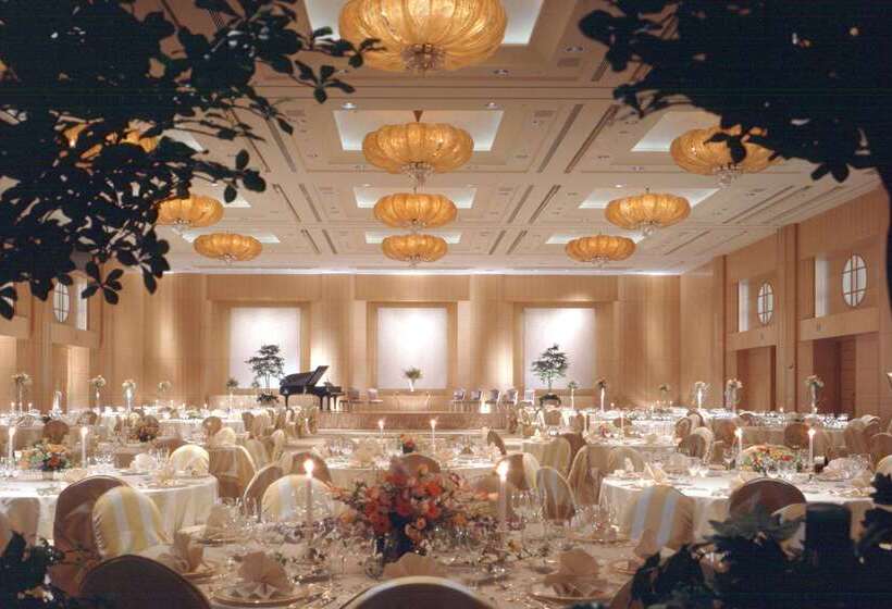 The Yokohama Bay Hotel Tokyu