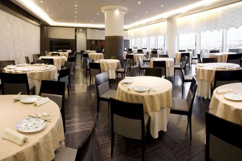 The Yokohama Bay Hotel Tokyu